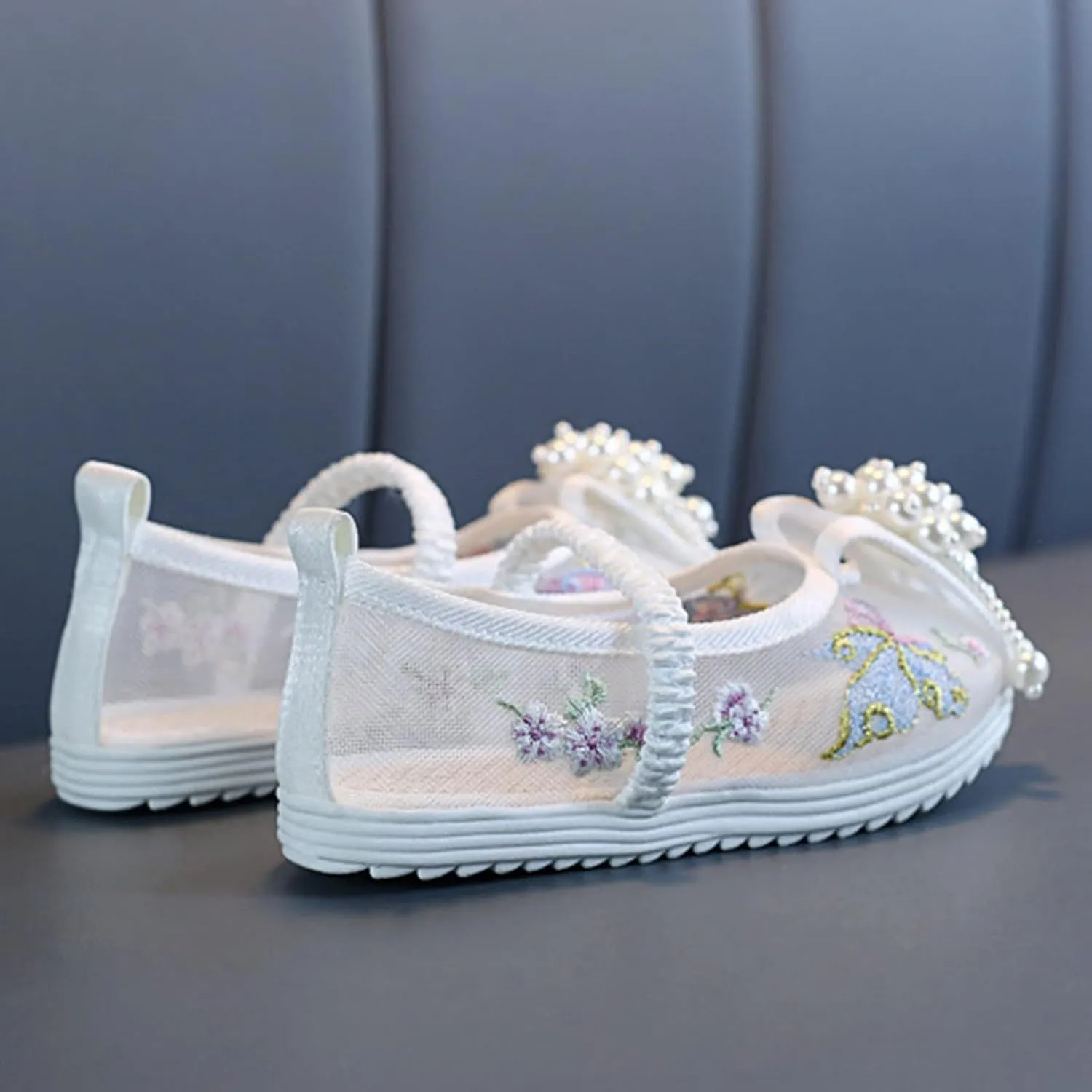 Girls Floral Embroidered Canvas Shoes Casual Round Toe Mary Jane Ballet Yoga Flats Slip On Shoes for Toddler