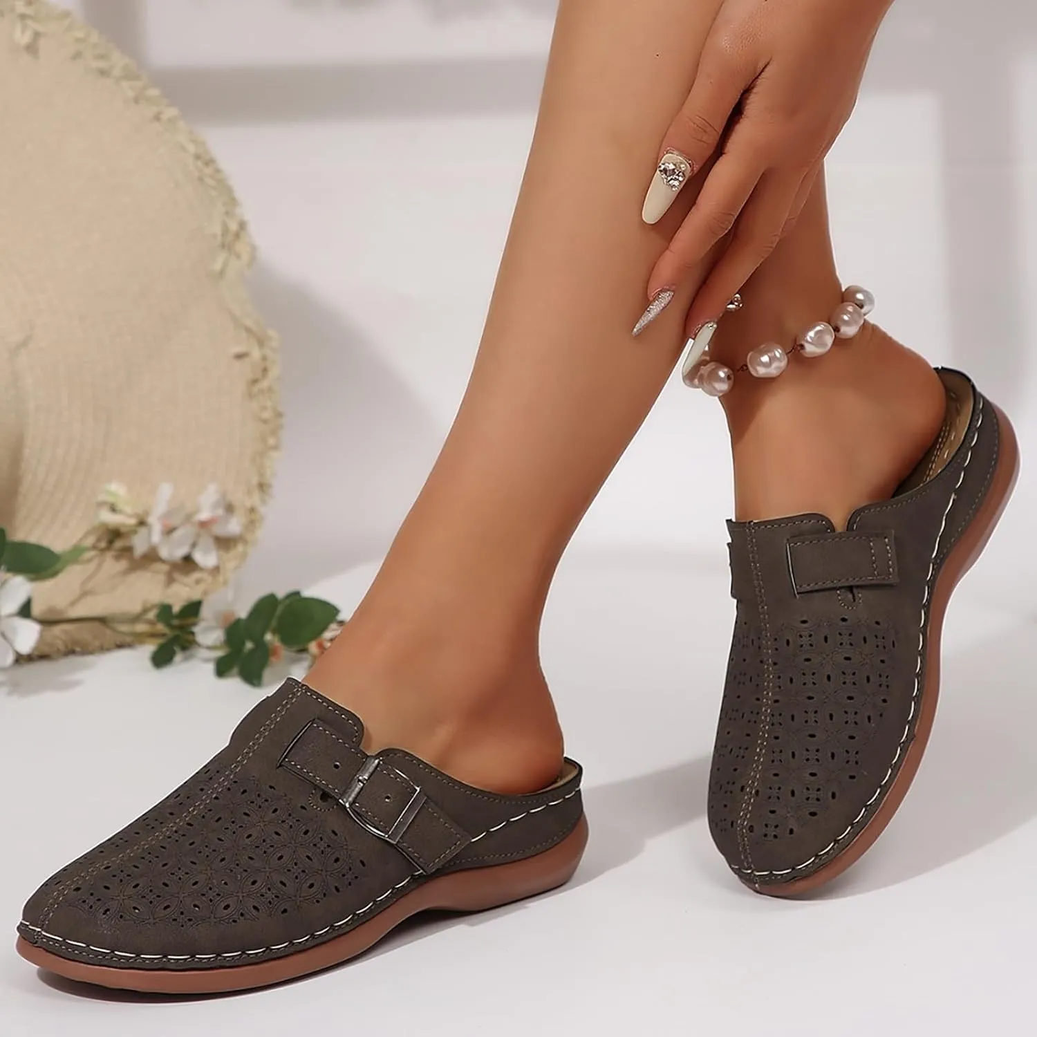 Womens Slip On Clogs and Mules Wide Box Toe Shoes Hollow Out Summer Wedge Shoes Comfortable Arch Support Outdoor Beach Slippers Casual Adjustable Slip On Walking Wedges Sandals