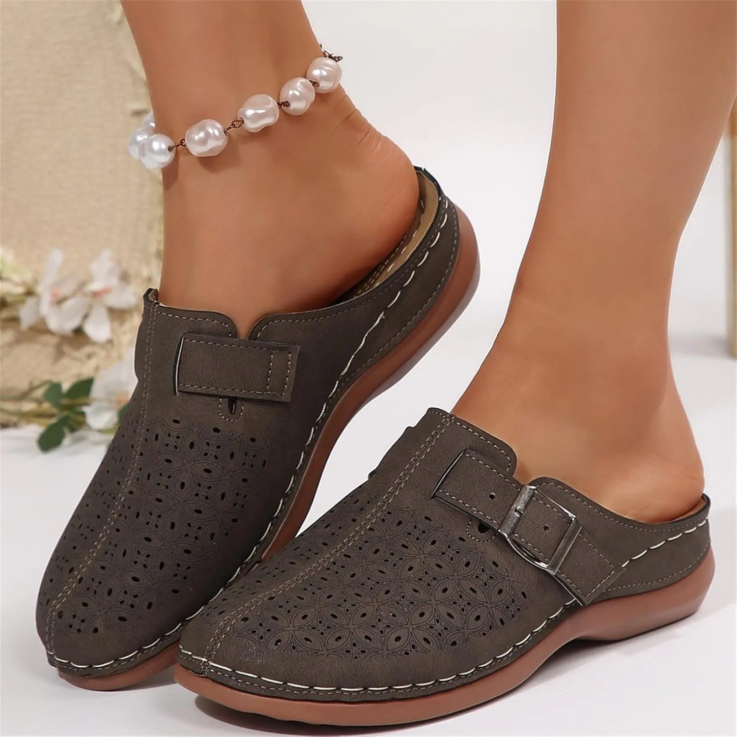 Womens Slip On Clogs and Mules Wide Box Toe Shoes Hollow Out Summer Wedge Shoes Comfortable Arch Support Outdoor Beach Slippers Casual Adjustable Slip On Walking Wedges Sandals